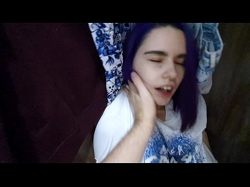 ❤️ Nire ahizpa armairuan aurkitu eta lagundu zion esperma ❤️ Errusiar porno gurean eu.fashiontee.top ❌️❤